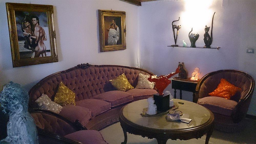 Bed and Breakfast Il Mirto E La Rosa Аренелла Экстерьер фото